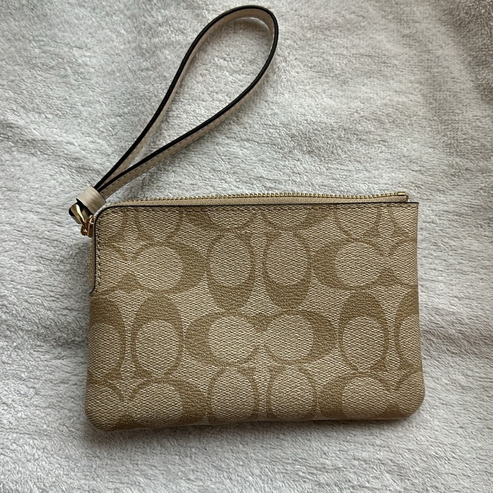 COACH Khaki chalk signature stripe wristlet wallet clutch NEW - Picture 2 of 4